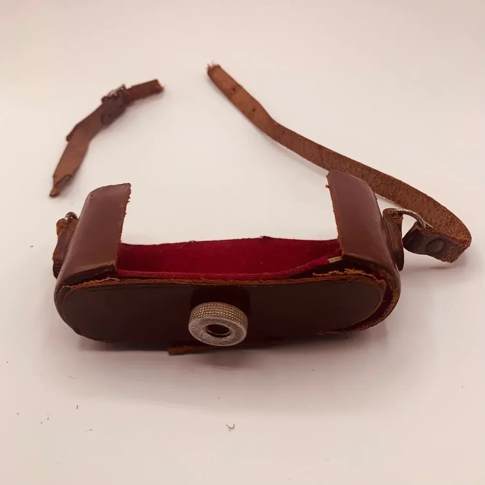 Braun Paxette 35mm Vintage German Camera For Parts Repair Broken Film Advance